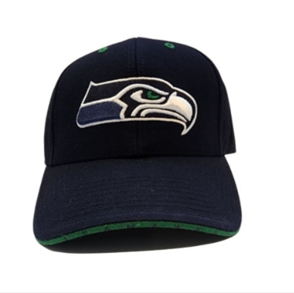 Rare vintage fitted hat with SEAHAWKS embroidered on the rim